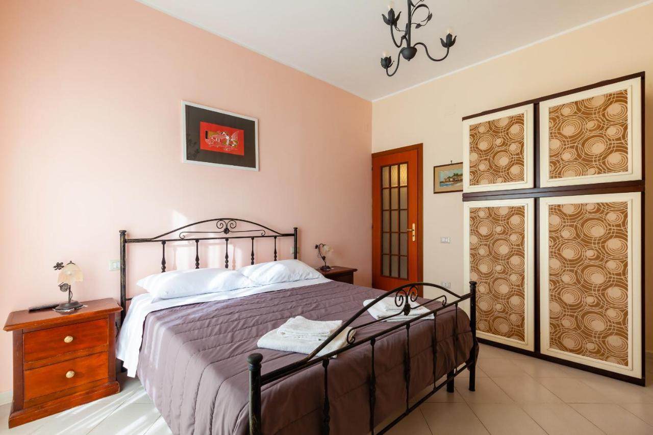 Blundo Family Apartment By Wonderful Italy Nápoly Kültér fotó